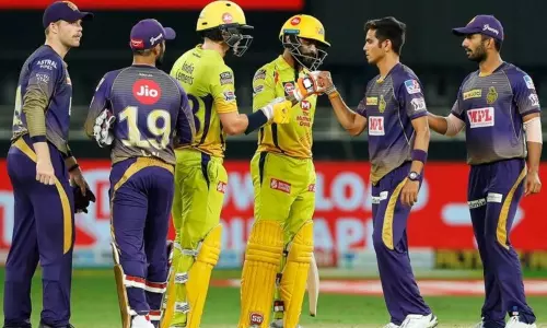 నైట్‌రైడర్స్ ఆశలపై నీళ్లు