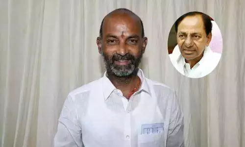 నిరూపిస్తే దుబ్బాక చౌరస్తాలో ఉరివేసుకుంటా.. సీఎం కేసీఆర్ కి బండి సంజయ్ సవాల్ నిరూపిస్తే దుబ్బాక చౌరస్తాలో ఉరివేసుకుంటా.. సీఎం కేసీఆర్ కి బండి సంజయ్ సవాల్