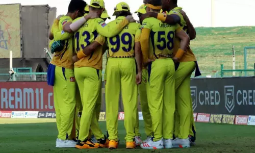 చెన్నై టార్గెట్ 154 రన్స్ చెన్నై టార్గెట్ 154 రన్స్