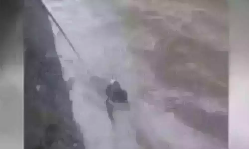 హైదరాబాద్ సరూర్నగర్లో విషాదం హైదరాబాద్ సరూర్నగర్లో విషాదం