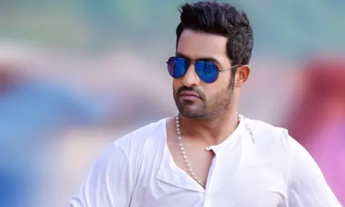 అభిమాని కోరిక తీర్చిన హీరో ఎన్టీఆర్!