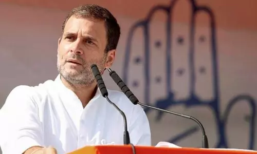 ఐశ్వర్య ఆత్మహత్య : సంతాపం తెలిపిన రాహుల్ గాంధీ! ఐశ్వర్య ఆత్మహత్య : సంతాపం తెలిపిన రాహుల్ గాంధీ!