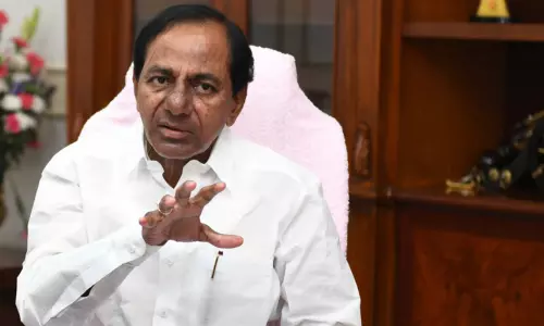 ప్రగతిభవన్‌లో సీఎం కేసీఆర్ కీలక సమావేశం