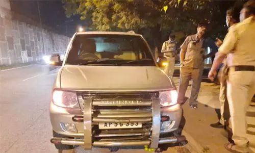 సాంకేతిక లోపంతో ఆగిపోయిన చంద్రబాబు కాన్వాయ్‌