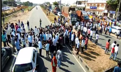 రగిలిన రైతన్న.. సన్నరకం వరికి రూ.2,500 మద్ధతు ధర ప్రకటించాలని డిమాండ్