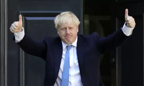 బ్రిటిష్ ప్రధానికి మళ్ళీ కరోనా! బ్రిటిష్ ప్రధానికి మళ్ళీ కరోనా!