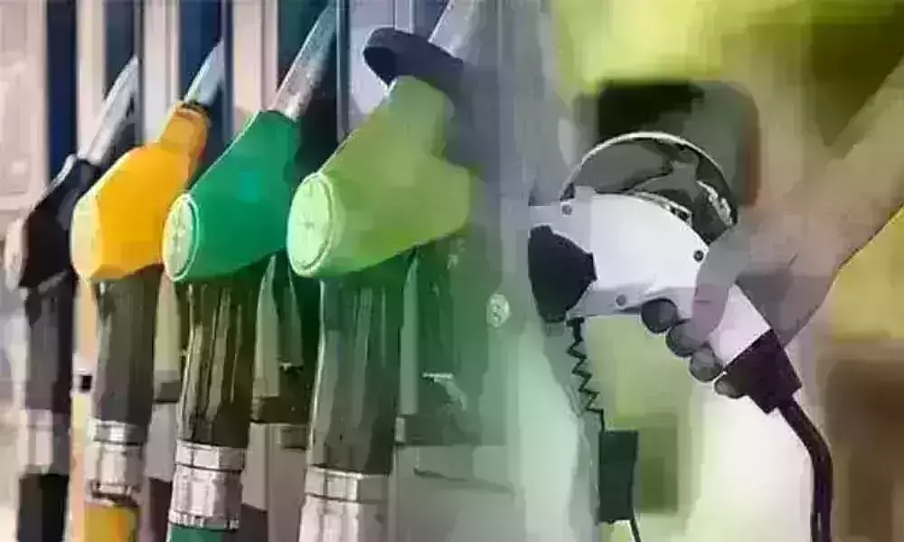 మెట్రో నగరాల్లో పెట్రోల్‌, డీజిల్‌ ధరలకు మళ్లీ రెక్కలు..