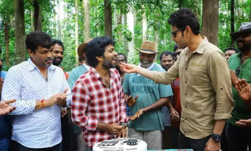 అభిమాన దర్శకుడికి సూపర్ స్టార్ బర్త్ డే విషెస్!