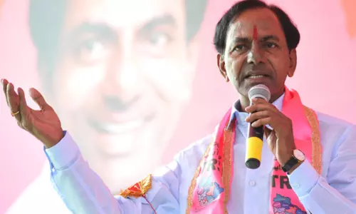 సినీ పరిశ్రమ పై సీఎం కేసీఆర్ వరాల జల్లు