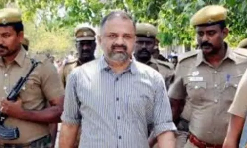 రాజీవ్ గాంధీ హత్య కేసులో దోషి పెరారివాలన్కు సుప్రీం పెరోల్.. రాజీవ్ గాంధీ హత్య కేసులో దోషి పెరారివాలన్కు సుప్రీం పెరోల్..