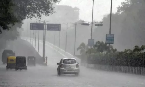 నేటి నుంచి మూడ్రోజుల పాటు దక్షిణాంధ్ర, రాయలసీమలో భారీ వర్షాలు