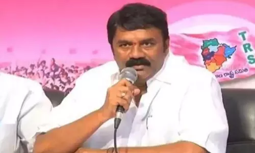 ఎవరిపై సర్జికల్ స్ట్రయిక్ చేస్తారు : మంత్రి తలసాని