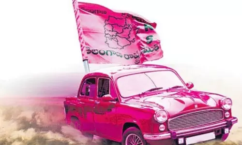 టీఆర్ఎస్కు షాక్.. బీజేపీలోకి.. టీఆర్ఎస్కు షాక్.. బీజేపీలోకి..