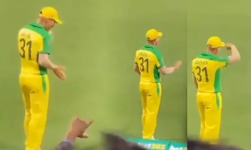 David Warner Buttabomma Dance during Perth One-day became viral David Warner Buttabomma Dance during Perth One-day became viral