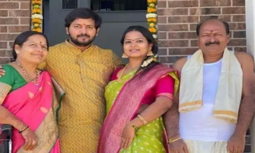 టెక్సాస్లో ఘోర రోడ్డుప్రమాదం:ఒకే కుటుంబానికి చెందిన ముగ్గురు తెలుగువారి మృతి టెక్సాస్లో ఘోర రోడ్డుప్రమాదం:ఒకే కుటుంబానికి చెందిన ముగ్గురు తెలుగువారి మృతి