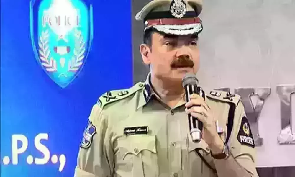 జీహెచ్ఎంసీ ఎన్నికల నేపథ్యంలో భారీ బందోబస్తు : సీపీ అంజనీకుమార్ జీహెచ్ఎంసీ ఎన్నికల నేపథ్యంలో భారీ బందోబస్తు : సీపీ అంజనీకుమార్