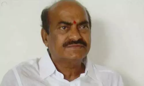 టీడీపీ మాజీ ఎంపీ జేసీ దివాకర్ రెడ్డికి భారీ జరిమానా