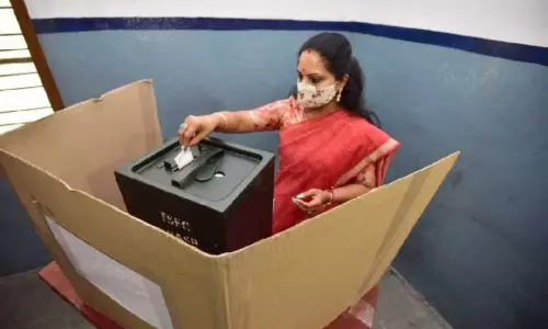 ఎమ్మెల్సీ కవిత మండలి సభ్యత్వాన్ని రద్దు చేయండి…కేంద్ర ఎన్నికల సంఘానికి లేఖ రాసిన బీజేపీ