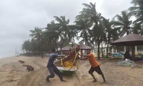 వారంలో రెండో తుపాను : బురేవి టెన్షన్..ఐఎండీ రెడ్ అలర్ట్