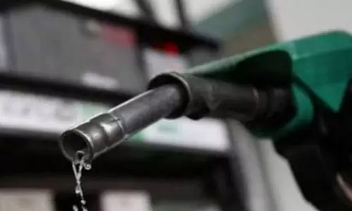 దేశీయంగా మరోమారు పెరిగిన పెట్రో ధరలు!