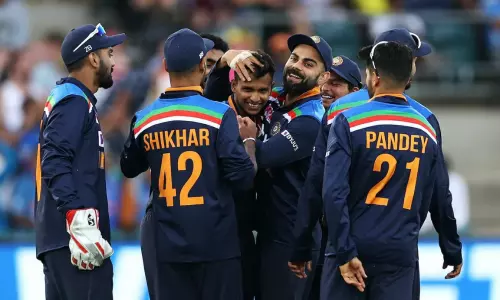 Ind vs Aus : టీంఇండియా గ్రాండ్ విక్టరీ