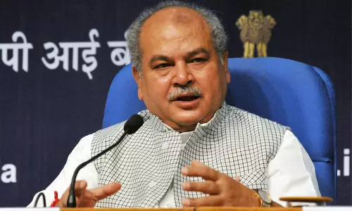 వ్యవసాయ చట్టాల పట్ల రైతులకు ఉన్న అపోహలు తొలగిస్తున్నాం : కేంద్ర వ్యవసాయశాఖ మంత్రి వ్యవసాయ చట్టాల పట్ల రైతులకు ఉన్న అపోహలు తొలగిస్తున్నాం : కేంద్ర వ్యవసాయశాఖ మంత్రి