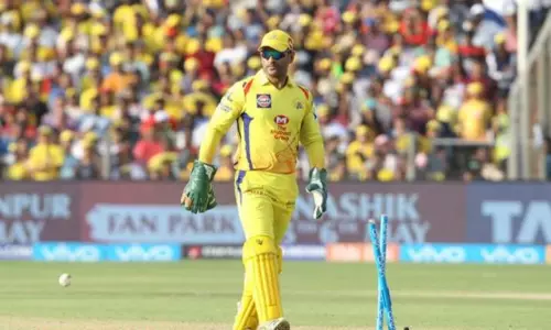 ఐపీఎల్ : 13 ఏళ్లలో ధోని ఎంత తీసుకున్నాడో తెలుసా? ఐపీఎల్ : 13 ఏళ్లలో ధోని ఎంత తీసుకున్నాడో తెలుసా?