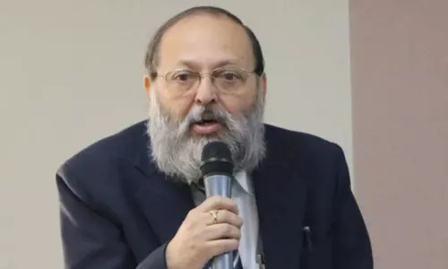 ఏపీ హైకోర్టు చీఫ్ జస్టిస్గా అరూప్ గోస్వామి ఏపీ హైకోర్టు చీఫ్ జస్టిస్గా అరూప్ గోస్వామి