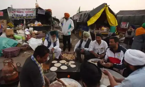 22వ రోజుకు చేరిన రైతుల ఆందోళన