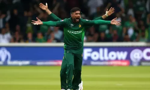 క్రికెట్ ఆమిర్ గుడ్ బై!