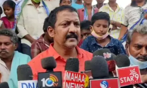 చంద్రబాబుకు మతి భ్రమించింది : ఎమ్మెల్యే వంశీ