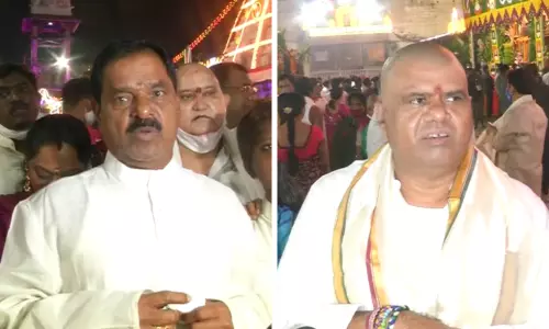 తిరుమలలో రూల్స్ బ్రేక్ చేసిన ఏపీ మంత్రులు