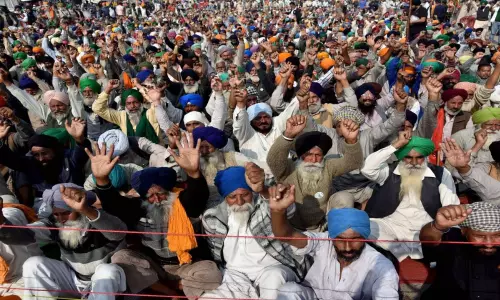 farmers protest in delhi