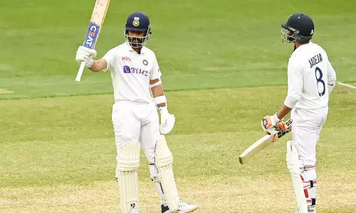 India lead in first Innings in boxing day test