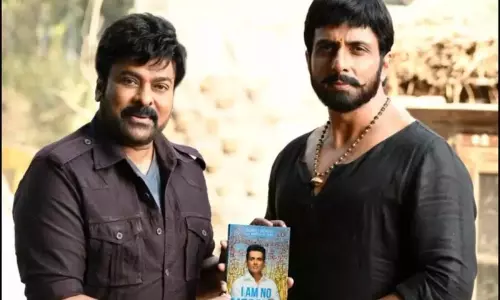 సోనుసూద్ రియల్ హీరో - మెగాస్టార్ చిరంజీవి సోనుసూద్ రియల్ హీరో - మెగాస్టార్ చిరంజీవి