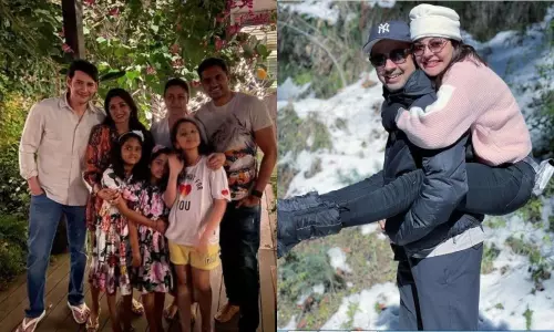 కొత్త ఏడాదికి స్వాగతం పలికిన స్టార్స్ .. కొవిడ్‌ వ్యాక్సిన్‌ కూడా రావాలంటూ చిరంజీవి ట్వీట్