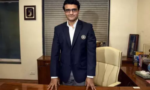 గంగూలీ ప్రమోట్ చేసిన బ్రాండ్‌పై సెటైర్లు