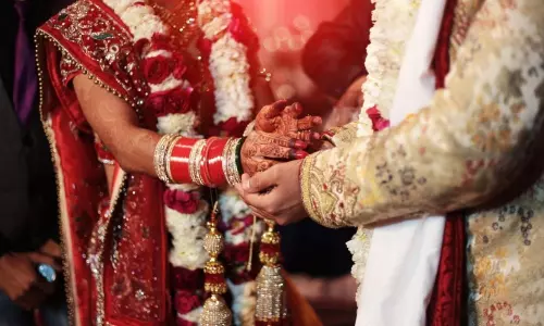 మతమార్పిడి చట్టాలపై స్టేకు నిరాకరించిన సుప్రీంకోర్టు