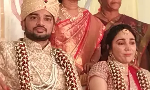 Andhar Pradesh Boy Vivekananda Raman married Afghan girl Froj shien