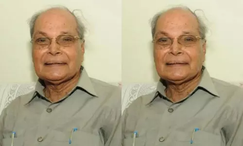 సీనియర్ జర్నలిస్ట్ తుర్లపాటి కుటుంబరావు మృతికి సీఎం జగన్ సంతాపం సీనియర్ జర్నలిస్ట్ తుర్లపాటి కుటుంబరావు మృతికి సీఎం జగన్ సంతాపం