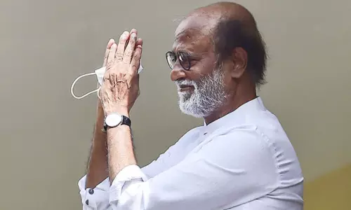 దయచేసి ఇబ్బంది పెట్టకండి- రజినీకాంత్ దయచేసి ఇబ్బంది పెట్టకండి- రజినీకాంత్