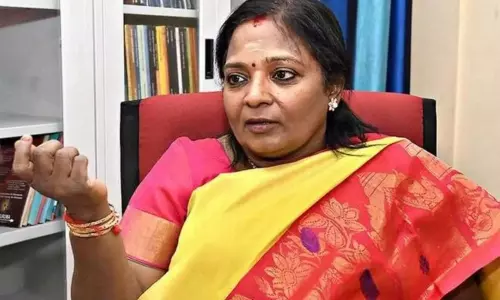 Bharatiya Janatha Party Leaders Meet Telangana Governor Tamilisai