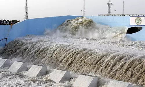 కాళేశ్వరం ప్రాజెక్ట్లోకి గోదావరి జలాల తరలింపు ప్రకియ కాళేశ్వరం ప్రాజెక్ట్లోకి గోదావరి జలాల తరలింపు ప్రకియ