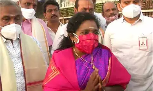 వ్యాక్సిన్పై అపోహలు వద్దు: గవర్నర్ తమిళి సై వ్యాక్సిన్పై అపోహలు వద్దు: గవర్నర్ తమిళి సై