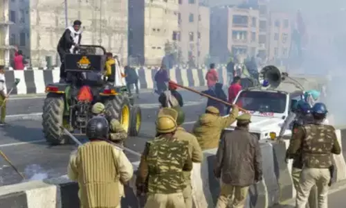 Tension in Delhi farmers tractor rally Tension in Delhi farmers tractor rally