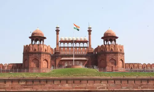 ఎర్రకోట ఘటనపై కేంద్ర హోంశాఖ సీరియస్‌