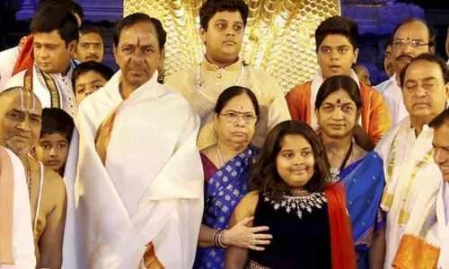Today and Tomorrow Chief Minister KCR Family Tour in Varanasi Today and Tomorrow Chief Minister KCR Family Tour in Varanasi