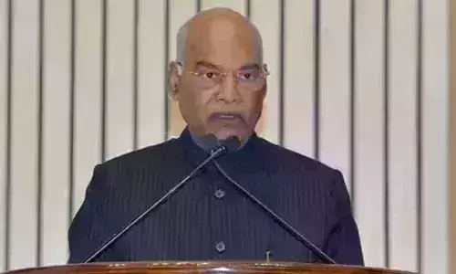 రాష్ట్రపతి ప్రసంగాన్ని బాయ్‌కాట్ చేసిన 16 ప్రతిపక్ష పార్టీలు