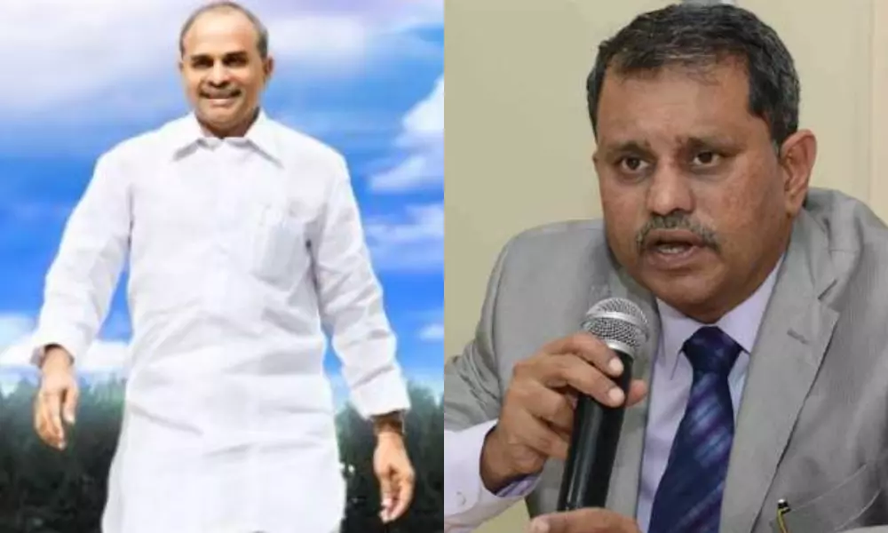 SEC Compliments on Late Chief Minister YSR