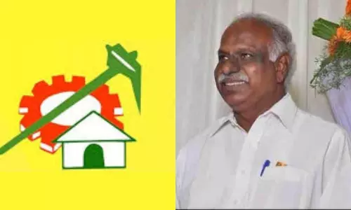 చిత్తూరు జిల్లాలో ఉద్రిక్తత.. టీడీపీ ఎమ్మెల్సీ దొరబాబు కారు ధ్వంసం